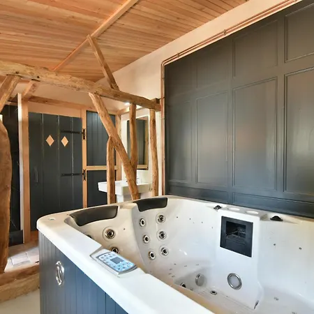 Jusqu'a 24 Pers - Jacuzzi - Terrasses - Barbecue - Reunion De Famille Ou Seminaire Σπίτι διακοπών